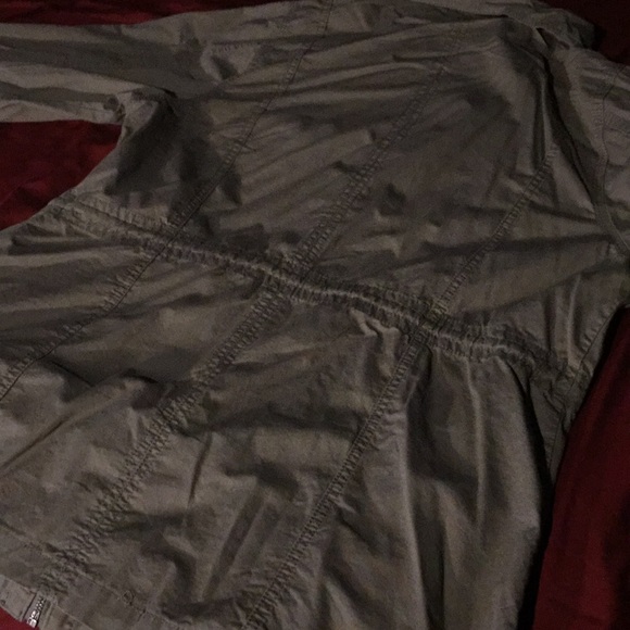 Green jacket - Picture 7 of 7